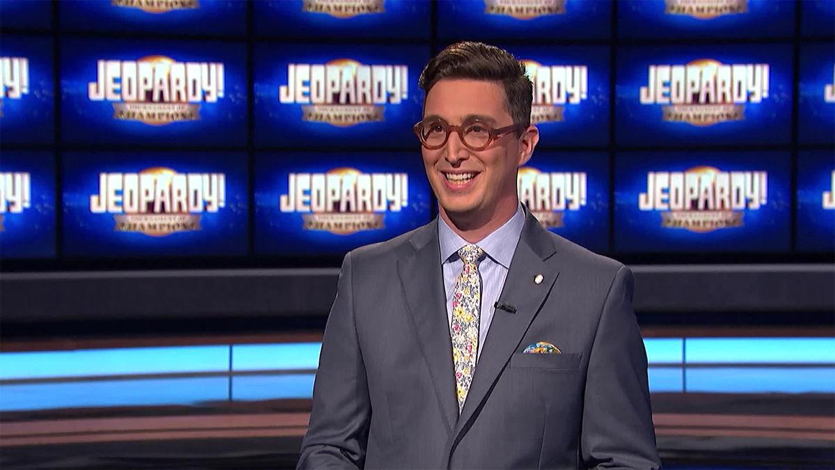 Buzzy Cohen on Why Guest Hosting Jeopardy’s 2021 Tournament of(00)